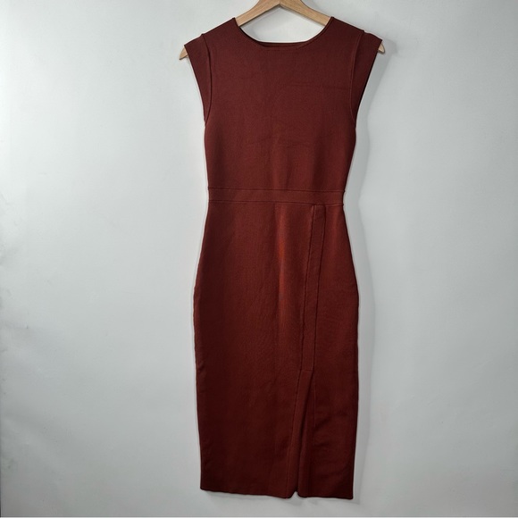 Aritzia Babaton The Business Dress Womens Size S Cap Sleeve Bodycon Front Slit - Picture 3 of 11
